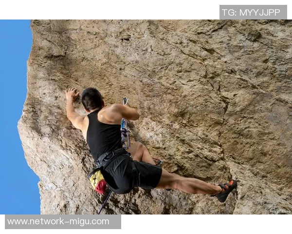 攀岩之美：深入杭州攀岩队灵活性训练与技巧探讨